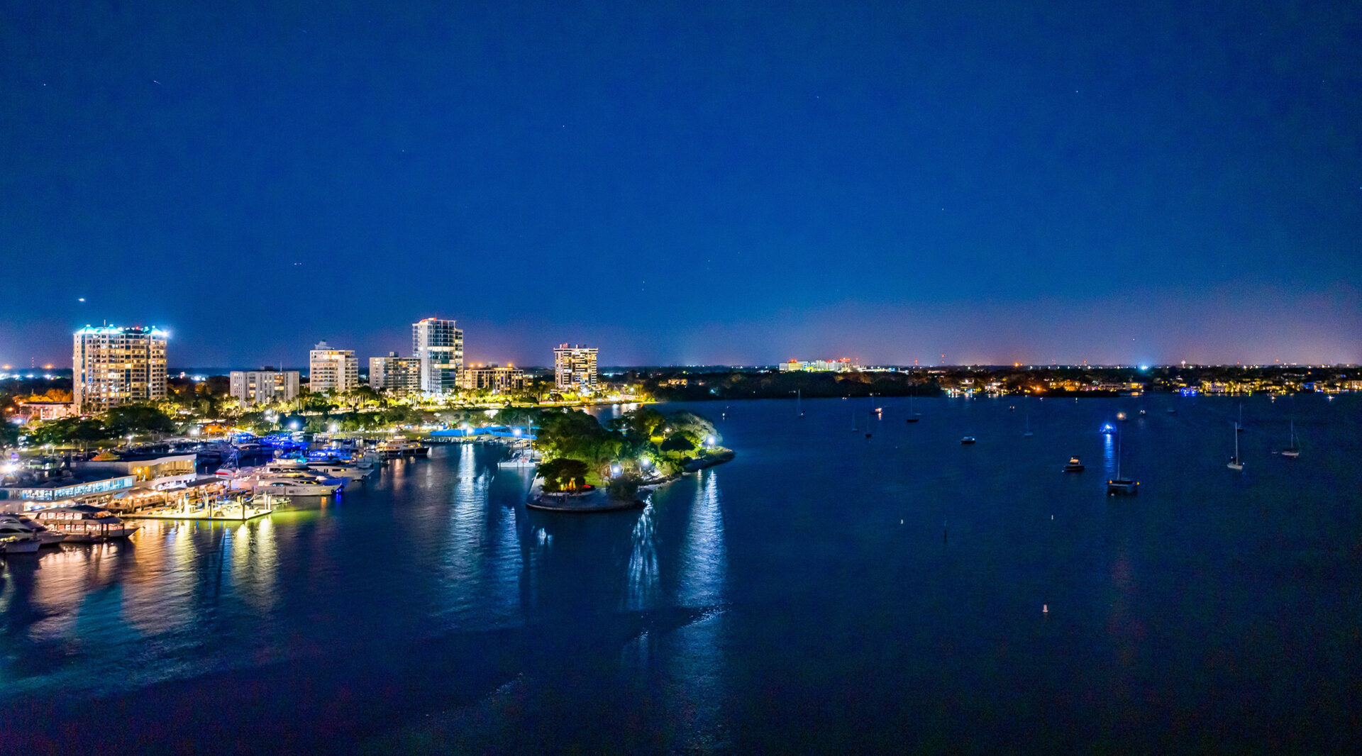 100FT Golden Gate Point